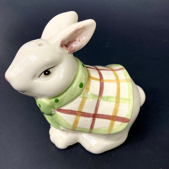 VTG Hand Painted Ceramic Bunny Salt & Pepper Shaker Set, 80's Cottage Core Retd - Picture 15 of 17